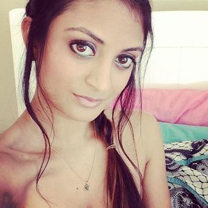 Meet your Posher, Nikki